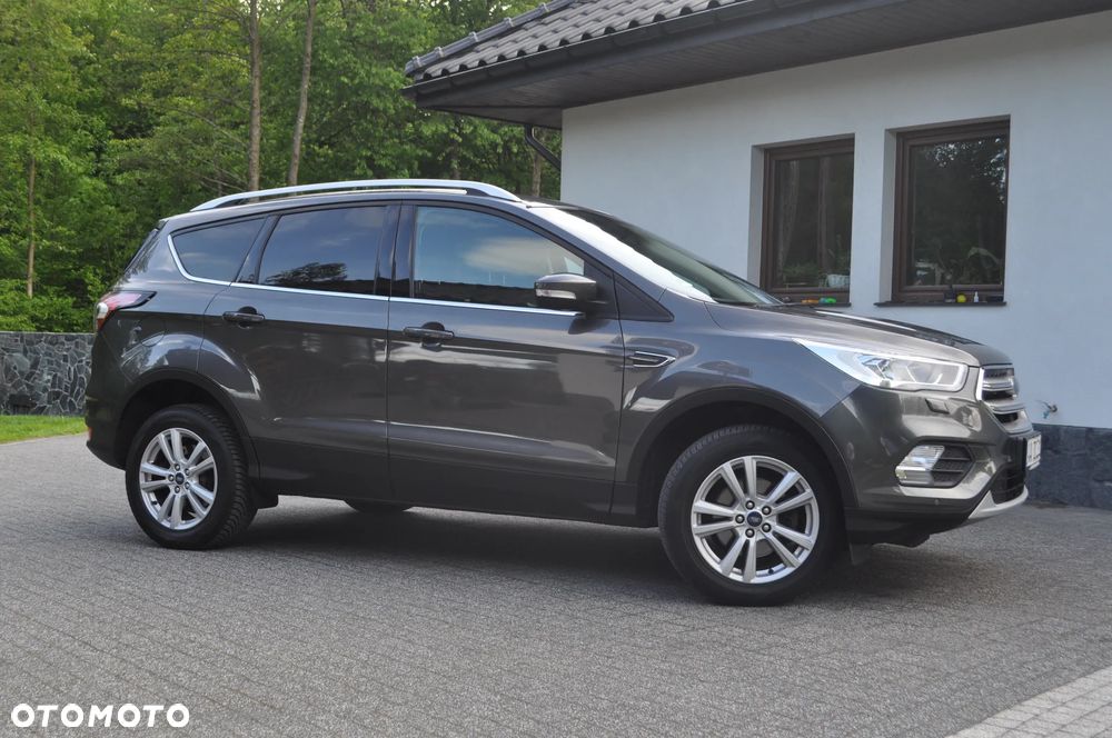 Ford Kuga 1.5 EcoBoost 2x4 Cool & Connect - 4