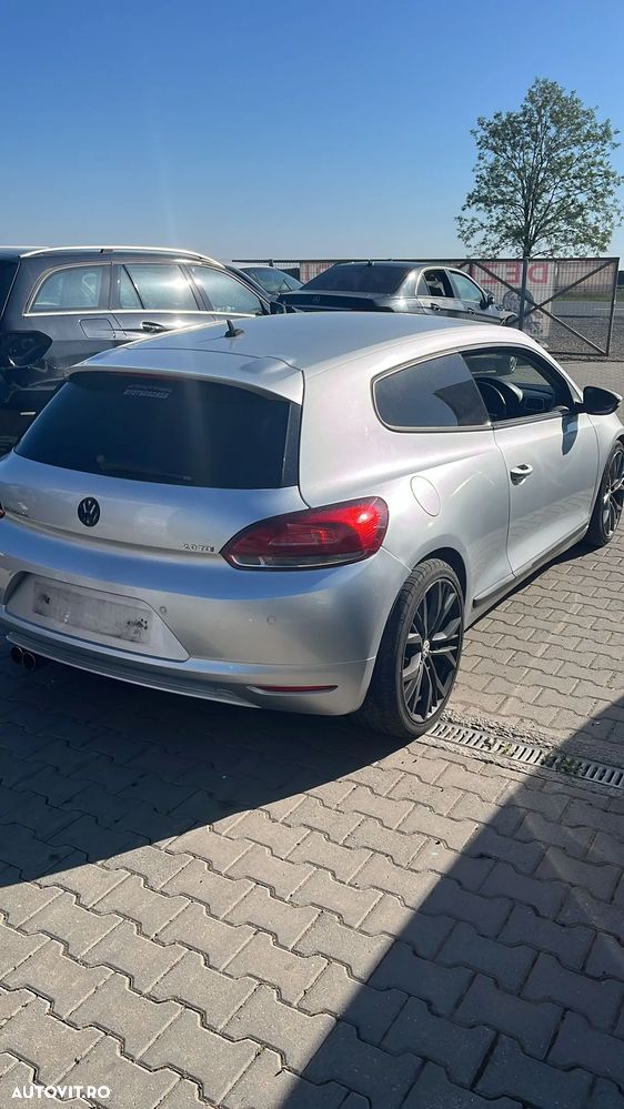 Dezmembram Volkswagen Scirocco 2.0 TDI DSG an fabr. 2010 - 4