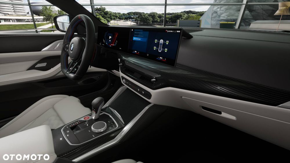 BMW M4 Competition M xDrive - 12