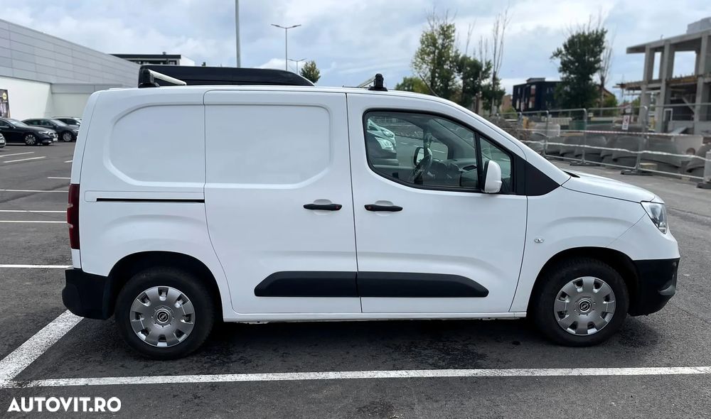 Opel COMBO E - 11