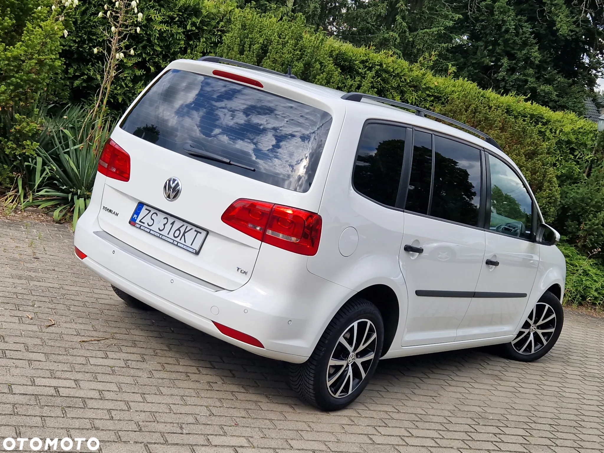 Volkswagen Touran 1.6 TDI DPF Comfortline - 21