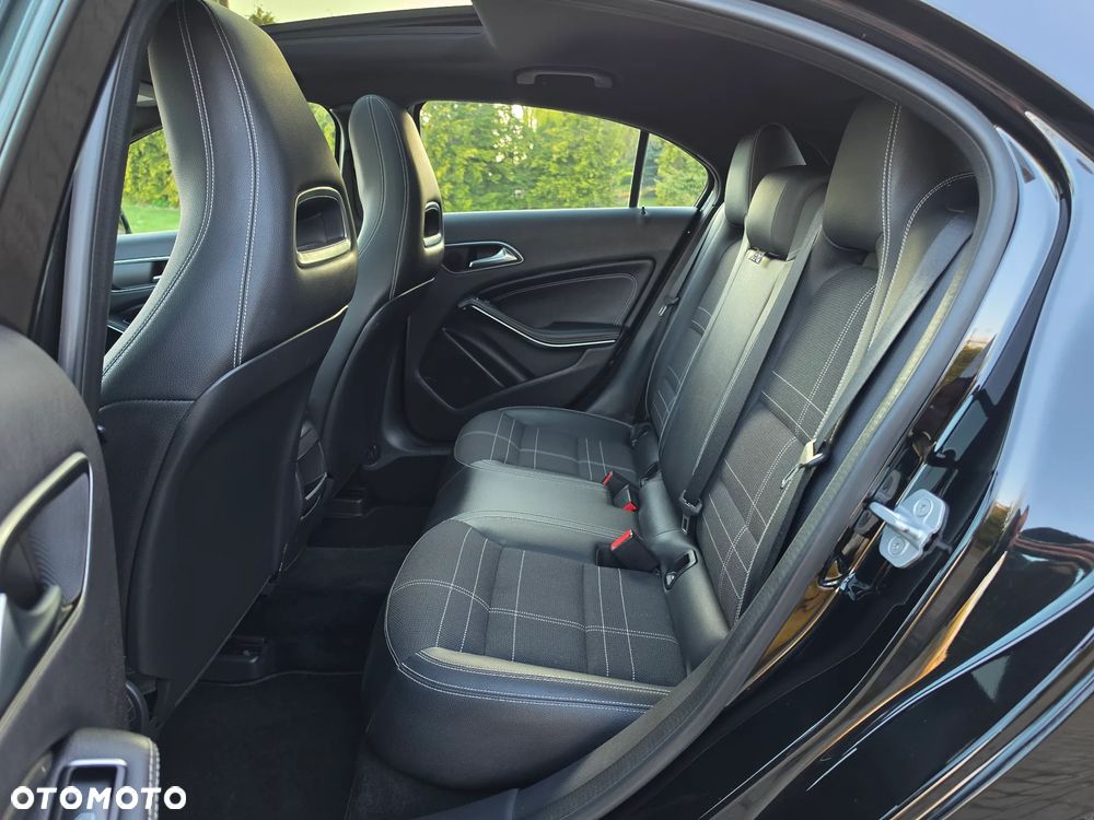 Mercedes-Benz Klasa A 200 CDI (BlueEFFICIENCY) Style - 26