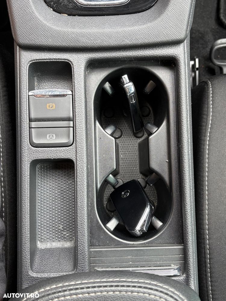 Skoda Octavia 2.0 TDI DSG Style - 27