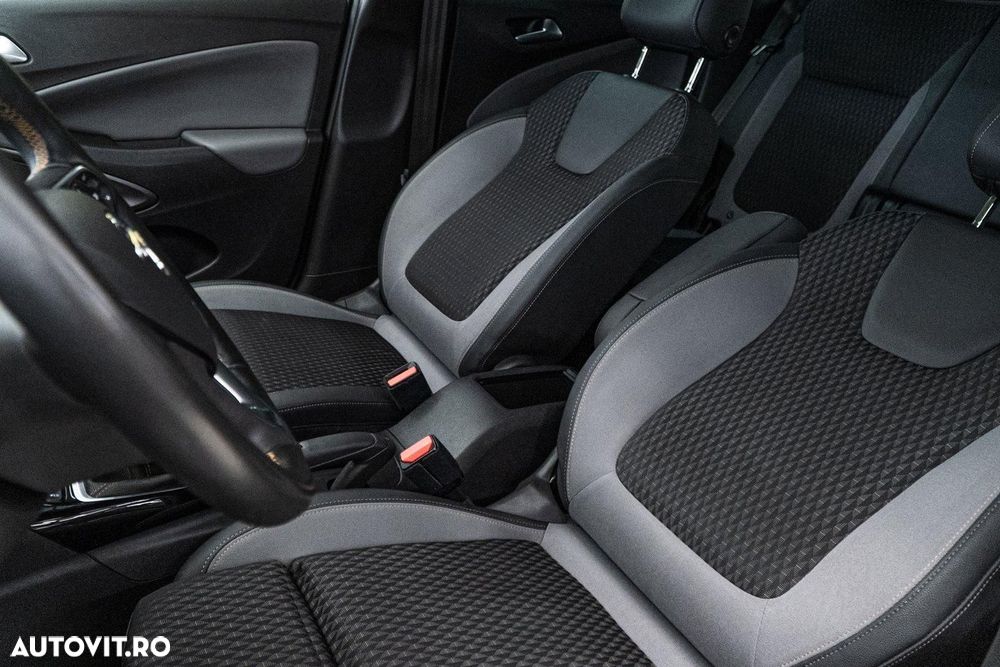 Opel Crossland X 1.2 Start/Stop Innovation - 14