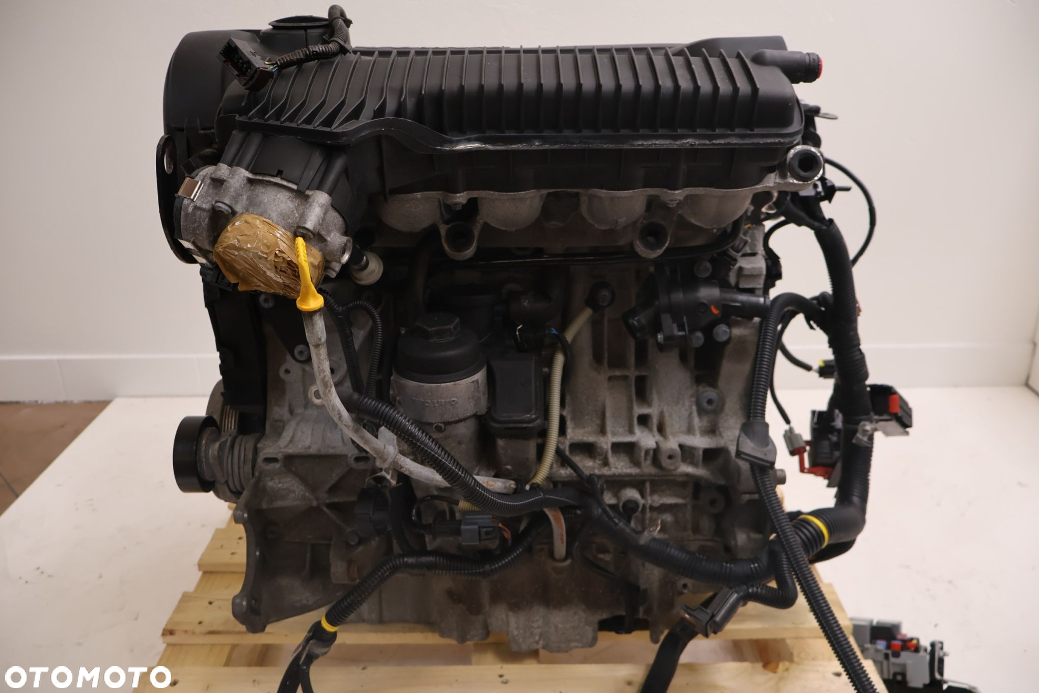 VOLVO V70 2.5 SILNIK B5254T8 - 2
