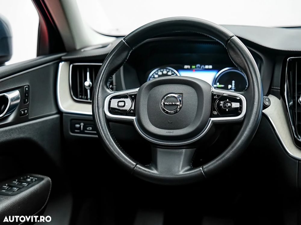 Volvo XC 60 Recharge T8 Twin Engine eAWD Inscription - 21