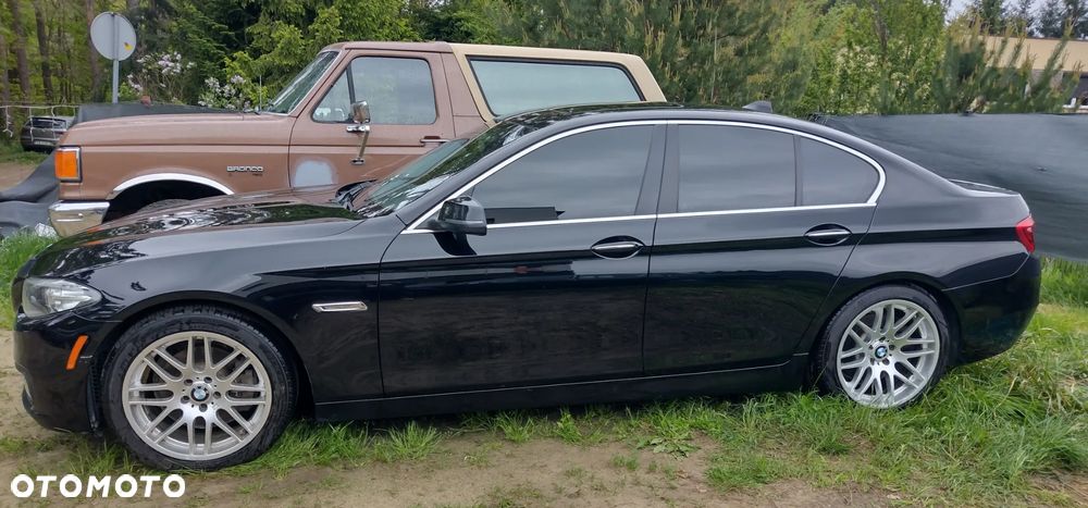 BMW Seria 5 528i xDrive Sport-Aut Luxury Line - 1
