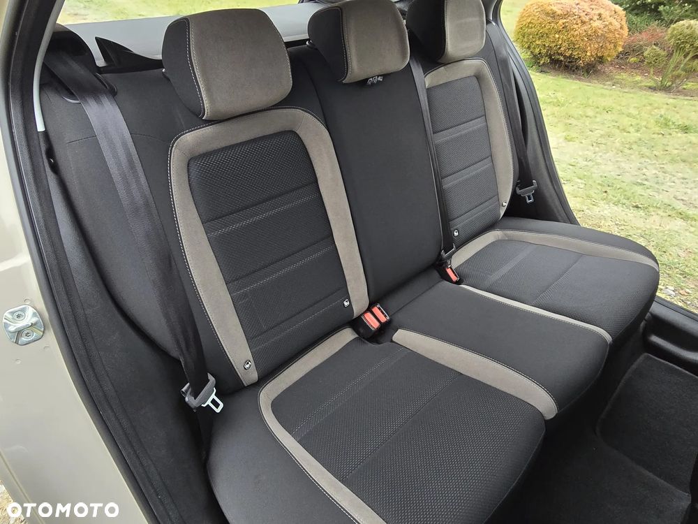 Fiat Tipo 1.4 16v Lounge EU6d - 25