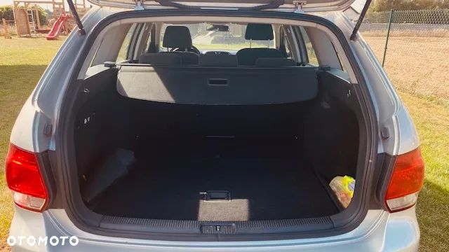 Volkswagen Golf VI 1.6 TDI Comfortline - 6