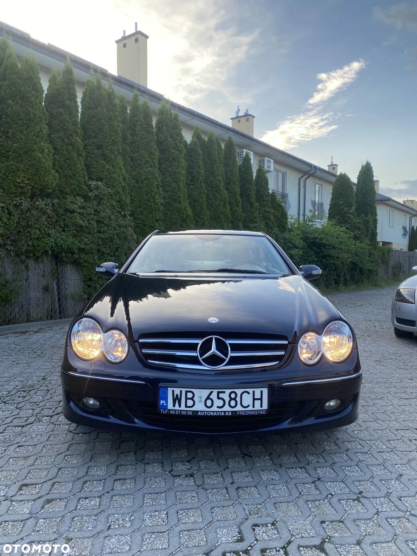 Mercedes-Benz CLK - 4
