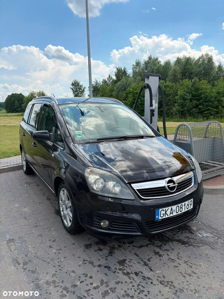 Opel Zafira 1.9 CDTI Cosmo - 8