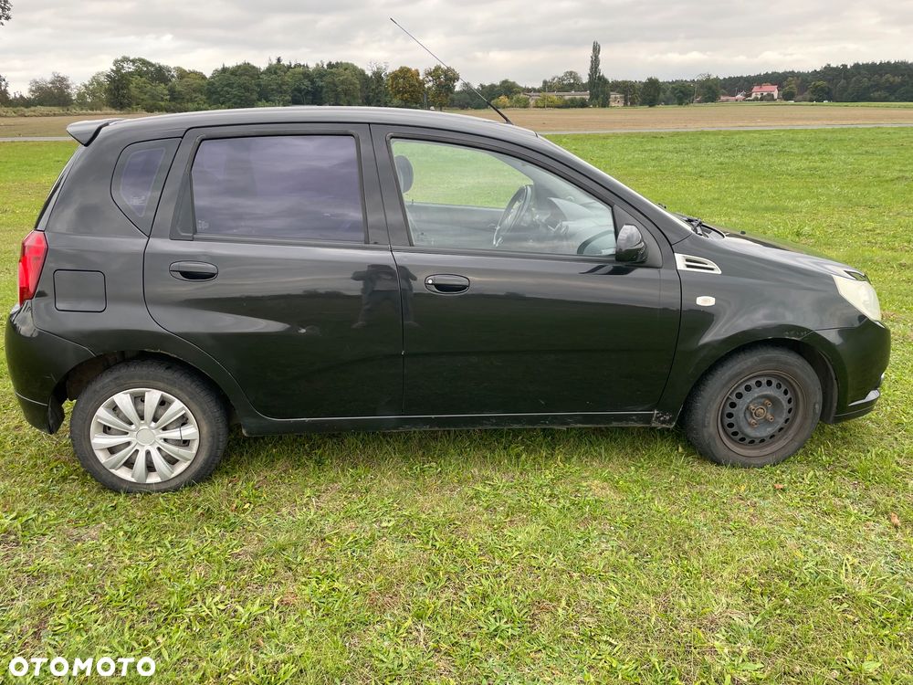 Chevrolet Aveo - 3