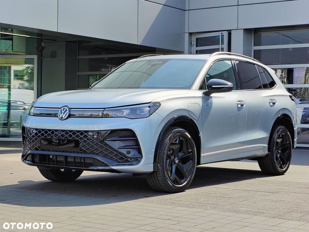 Volkswagen Tiguan - 4