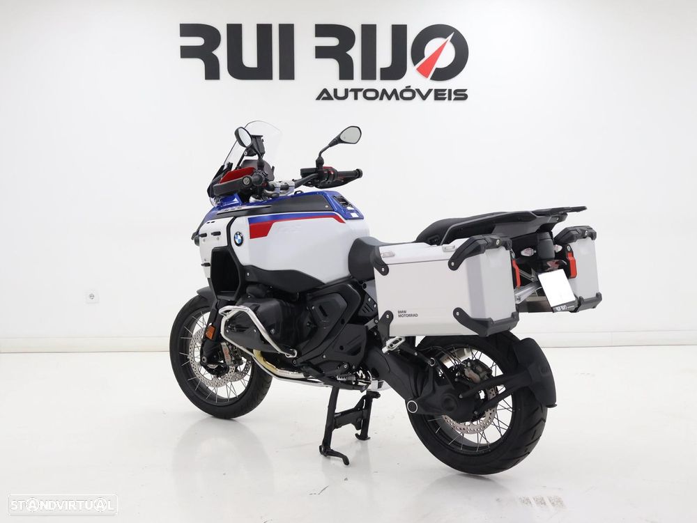 BMW R 1300 GS Adventure Trophy - 15