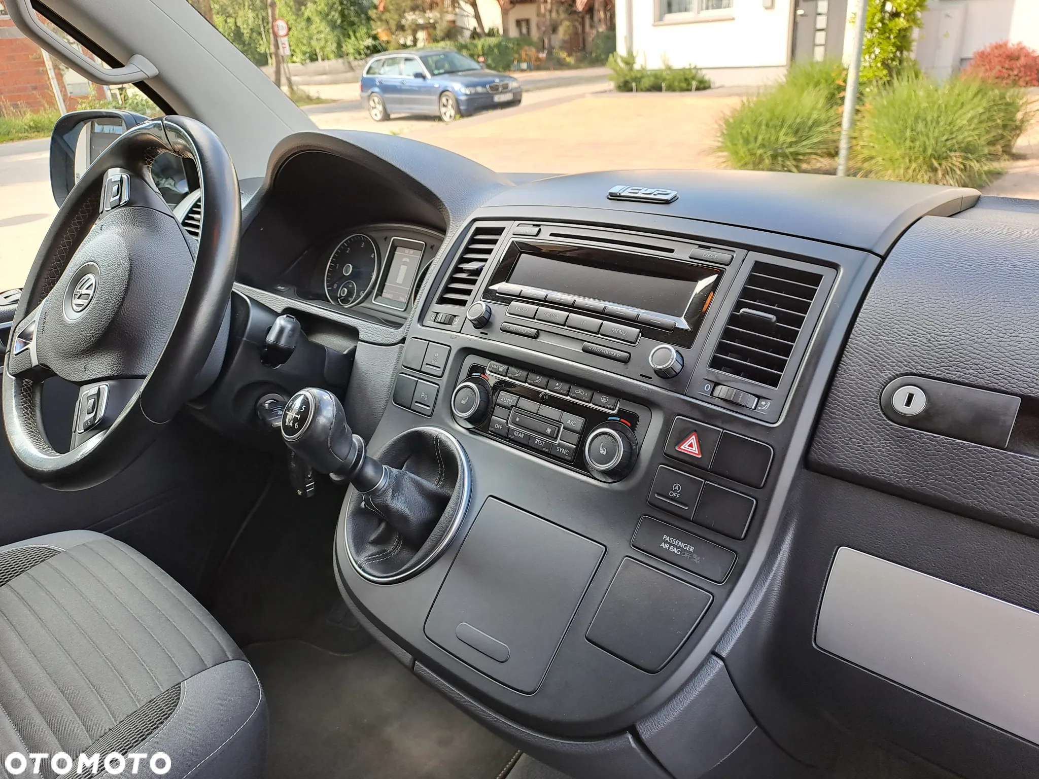 Volkswagen Multivan BiTDI L1 CUP - 17
