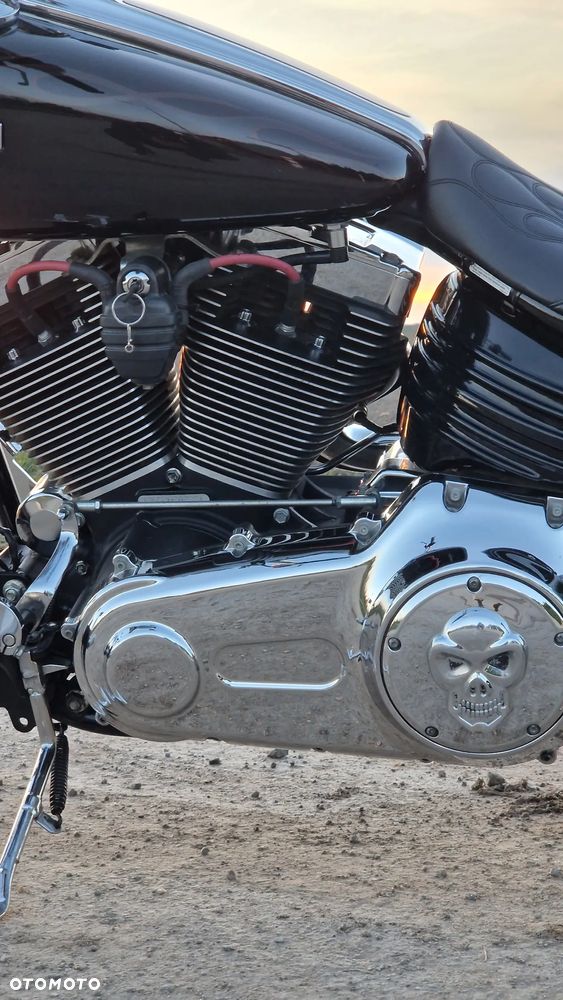 Harley-Davidson Softail - 24