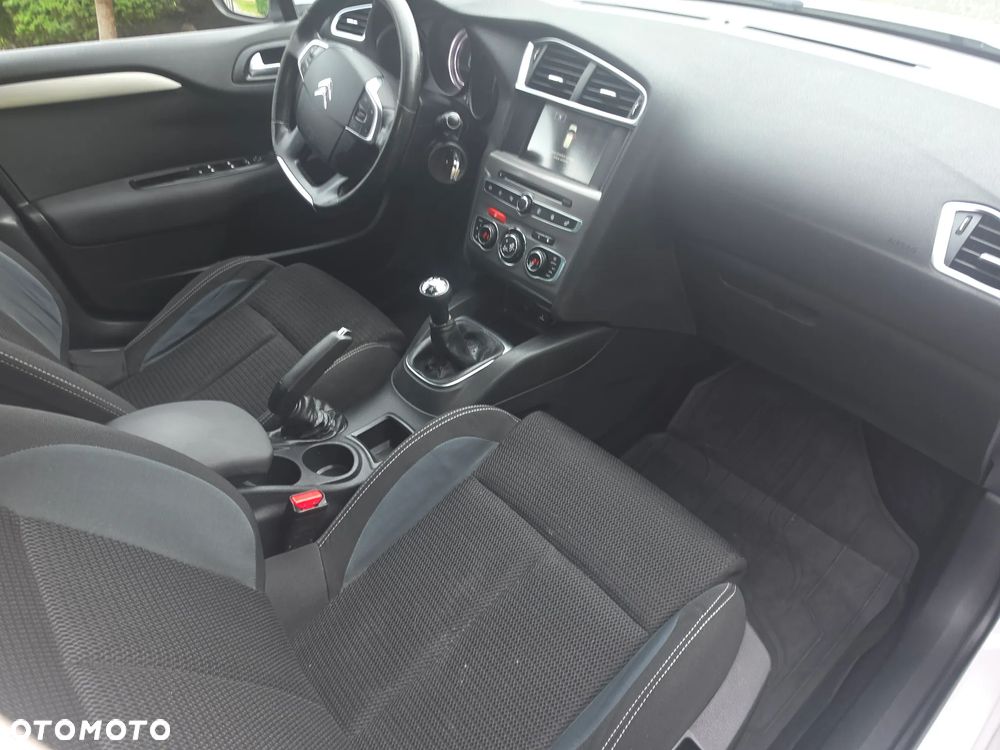 Citroën C4 BlueHDi 100 Selection - 8