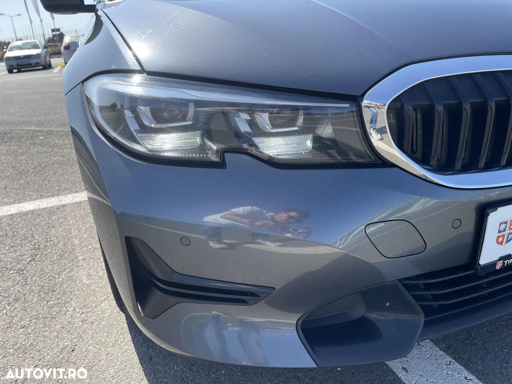 BMW Seria 3 - 28