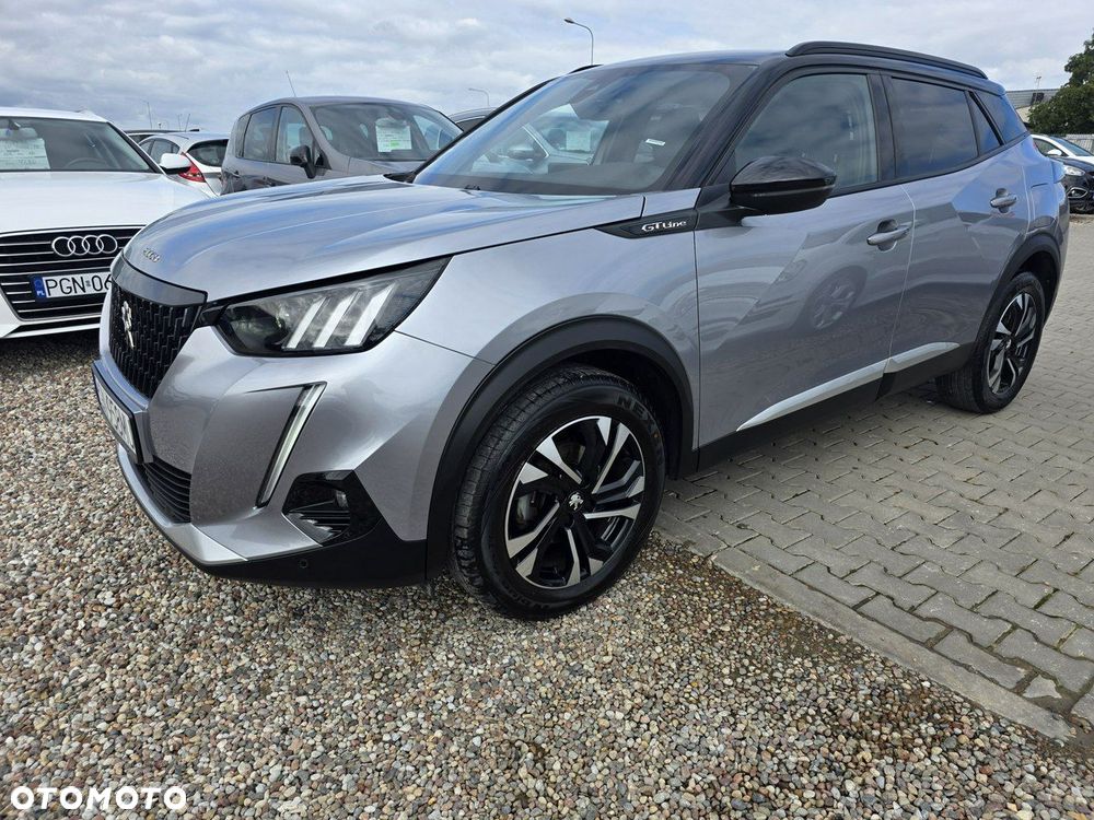 Peugeot 2008 - 8