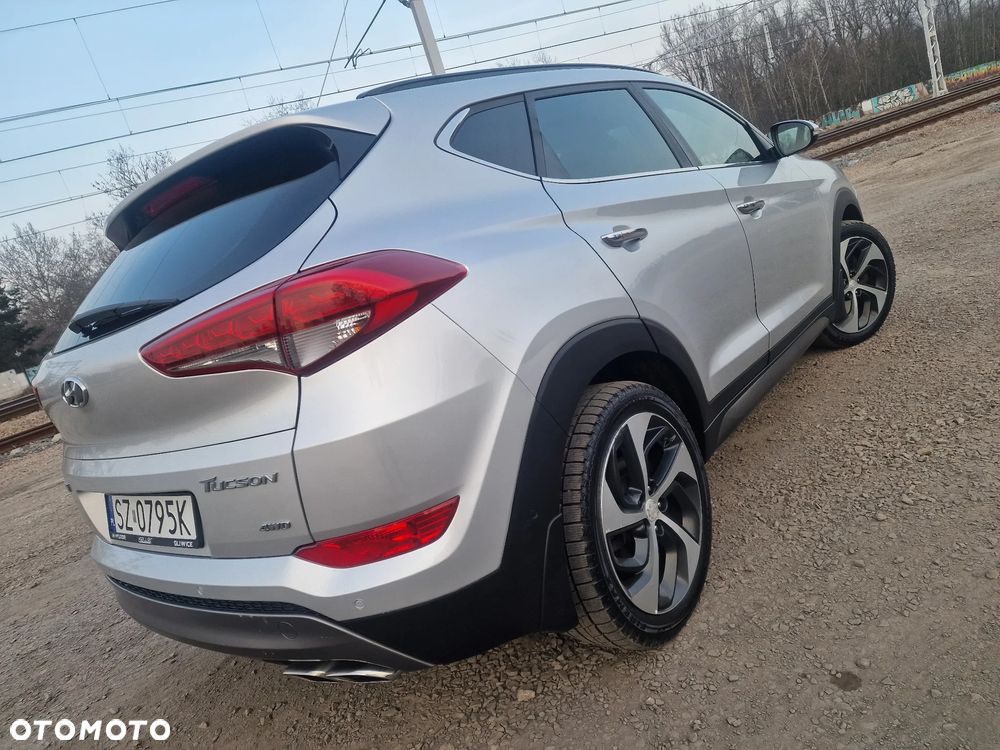 Hyundai Tucson 2.0 CRDI Tour de Pologne 4WD - 6