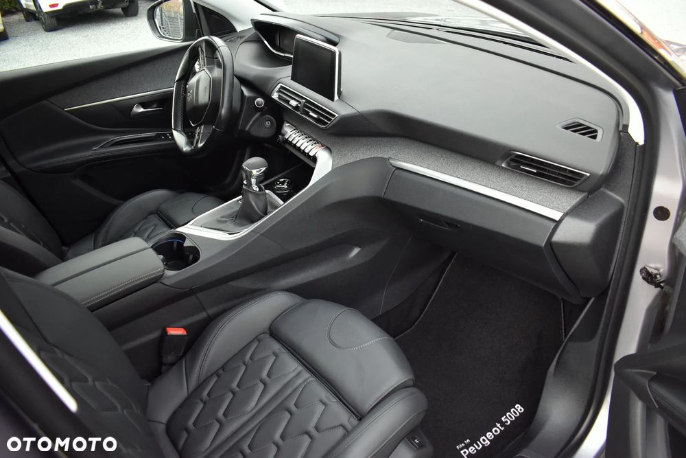 Peugeot 5008 BlueHDi 130 Allure Pack - 33