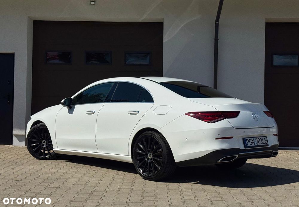 Mercedes-Benz CLA 200 7G-DCT Progressive - 4