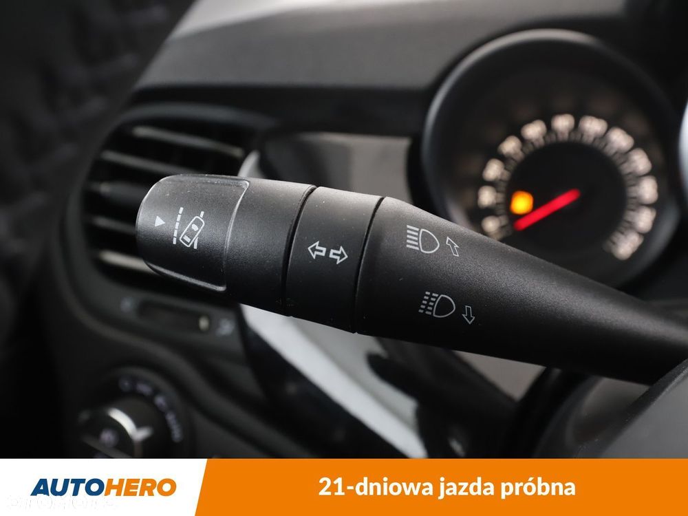 Fiat 500X 1.4 MultiAir Lounge - 32
