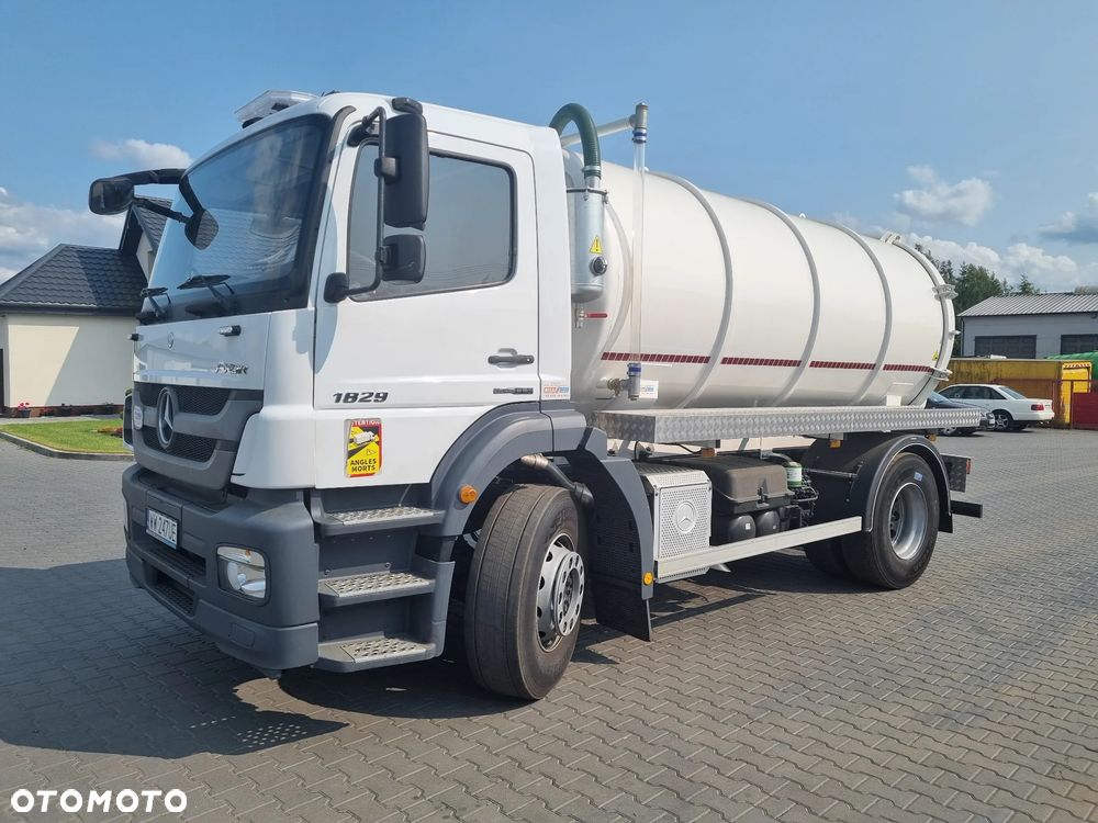Mercedes-Benz Axor 1829   1833