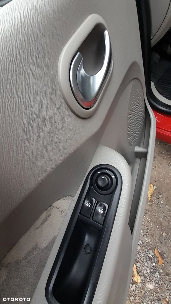 Renault Twingo - 13