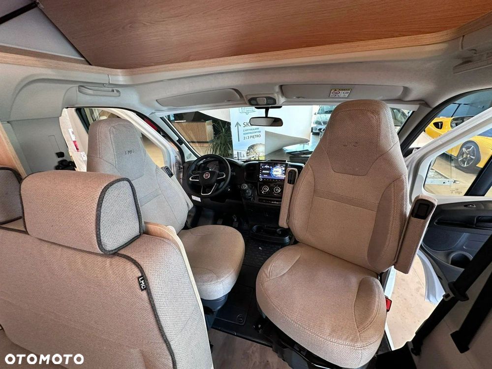 LMC TOURER A690 - 29