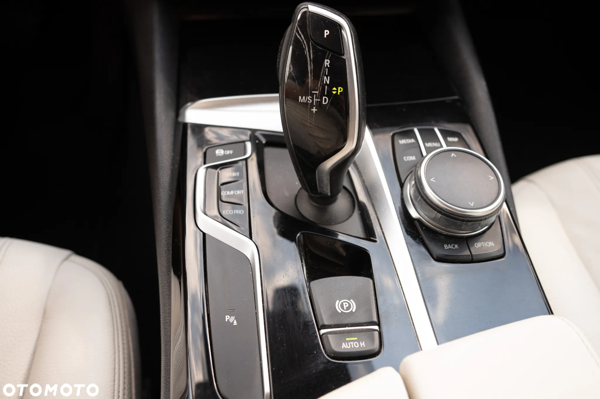 BMW Seria 5 520d Luxury Line - 18