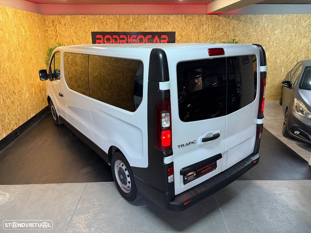 Renault Trafic 2016 photo 4