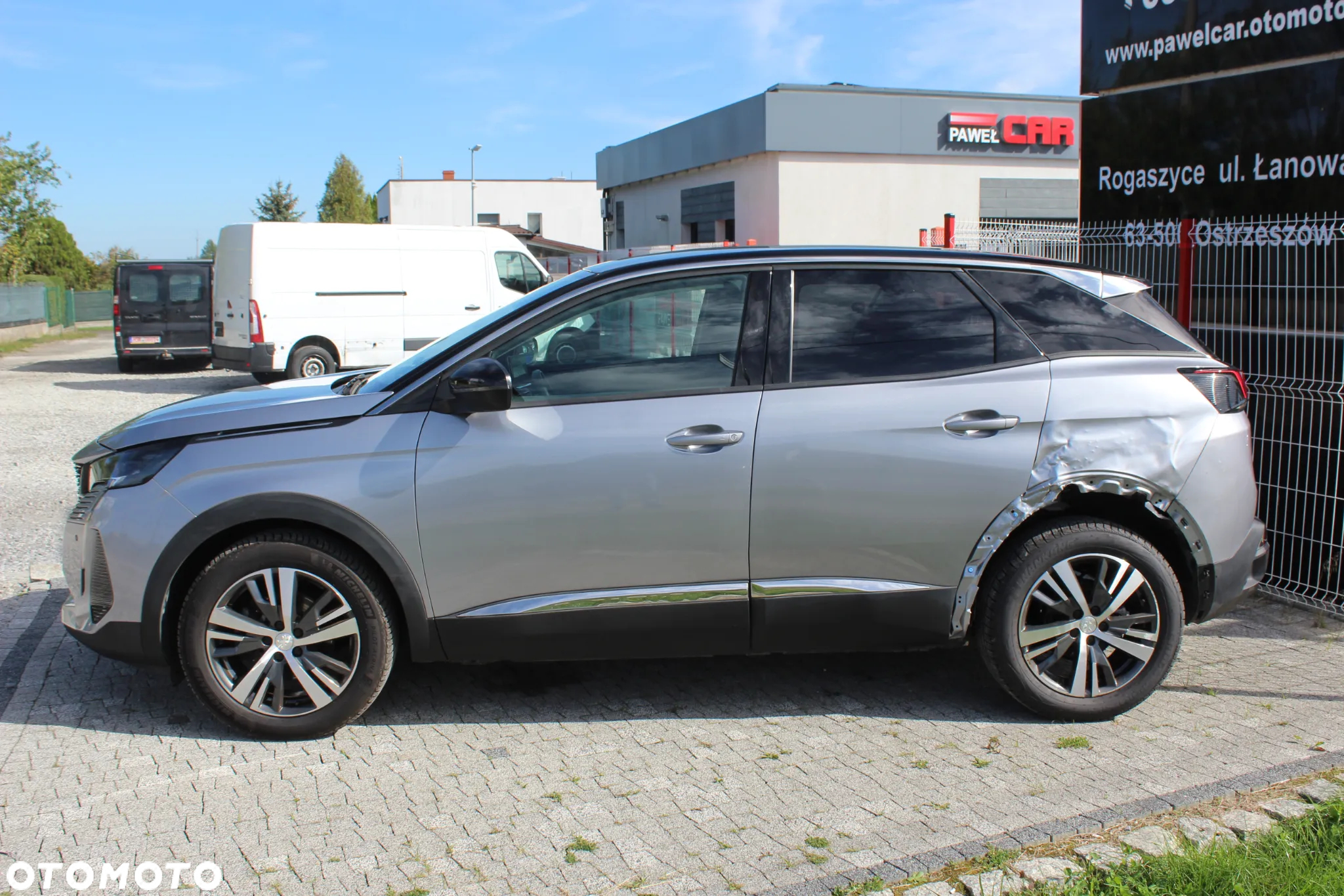 Peugeot 3008 1.2 PureTech Allure S&S EAT8 - 7