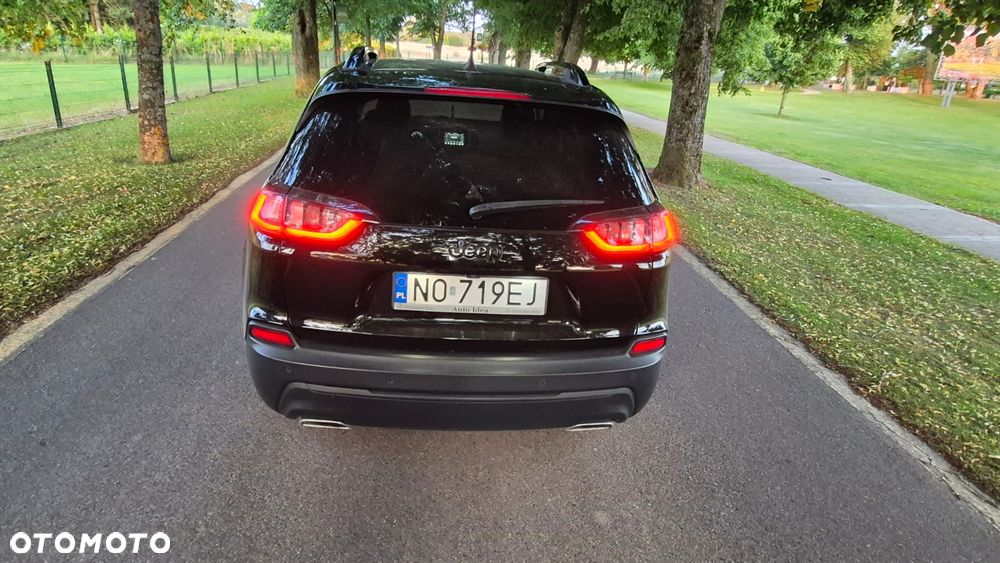 Jeep Cherokee - 7