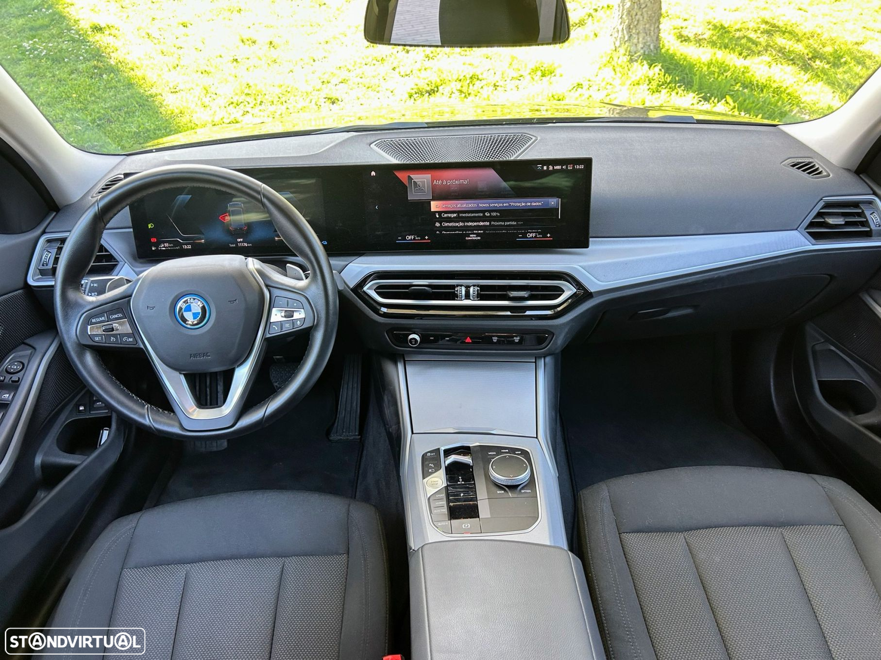BMW 320 e Touring Corporate Edition Auto - 17