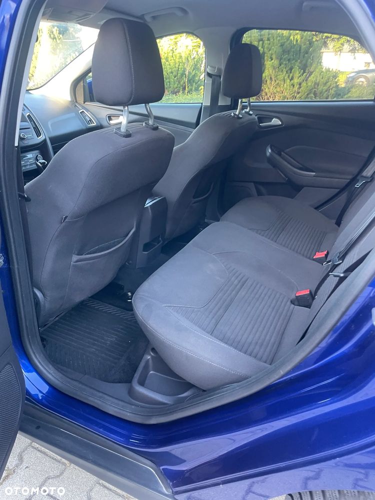 Ford Focus - 18
