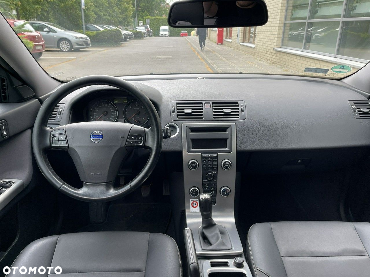 Volvo V50 - 25