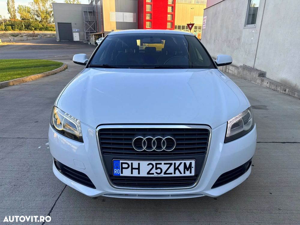 Audi A3 3-portiere 1.4 TFSI Stronic Ambition - 11