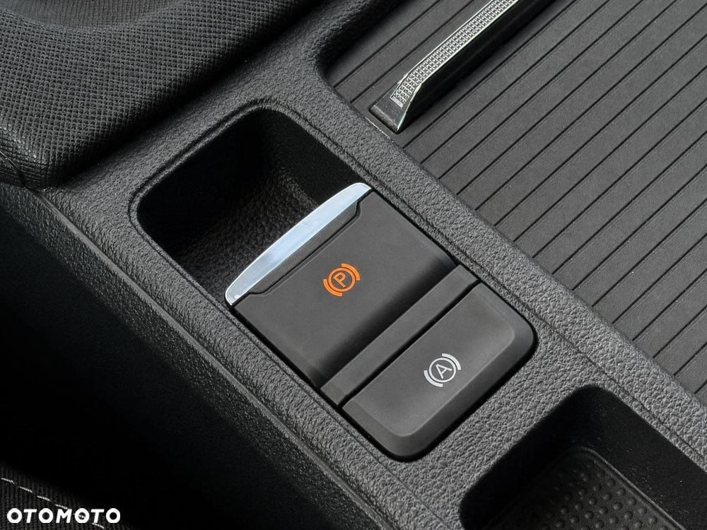 Skoda Octavia 2.0 TSI 4x4 Style DSG - 24
