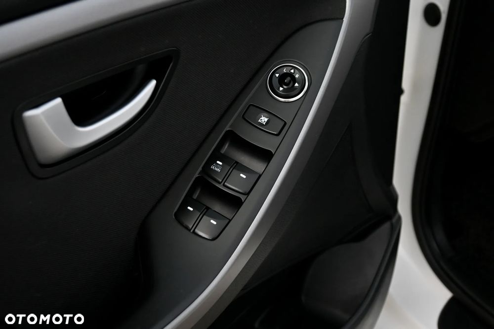 Hyundai i30 1.4 BlueDrive Comfort - 30