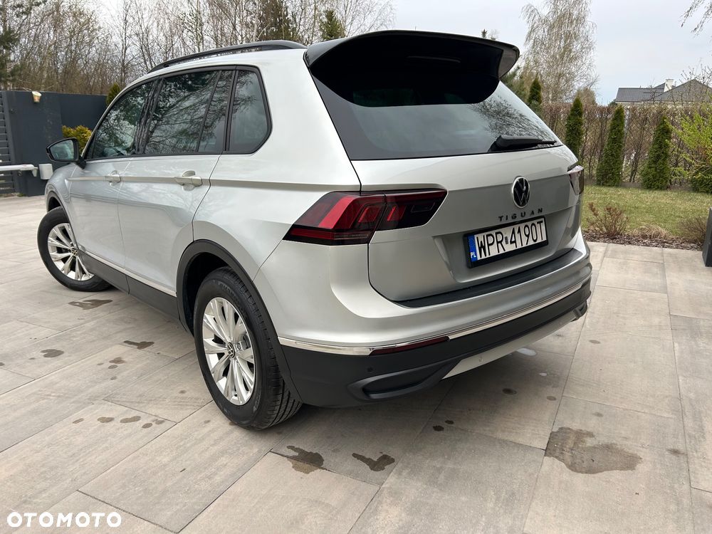 Volkswagen Tiguan 1.5 TSI OPF DSG Life - 39