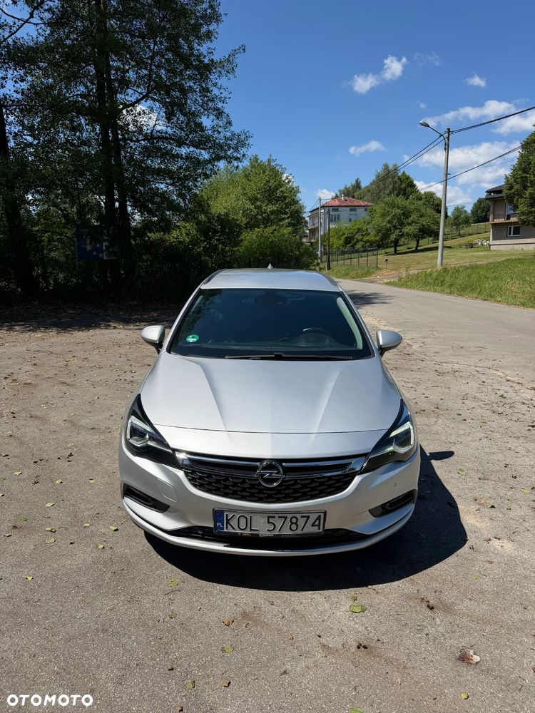 Opel Astra 1.6 CDTI Sport - 2