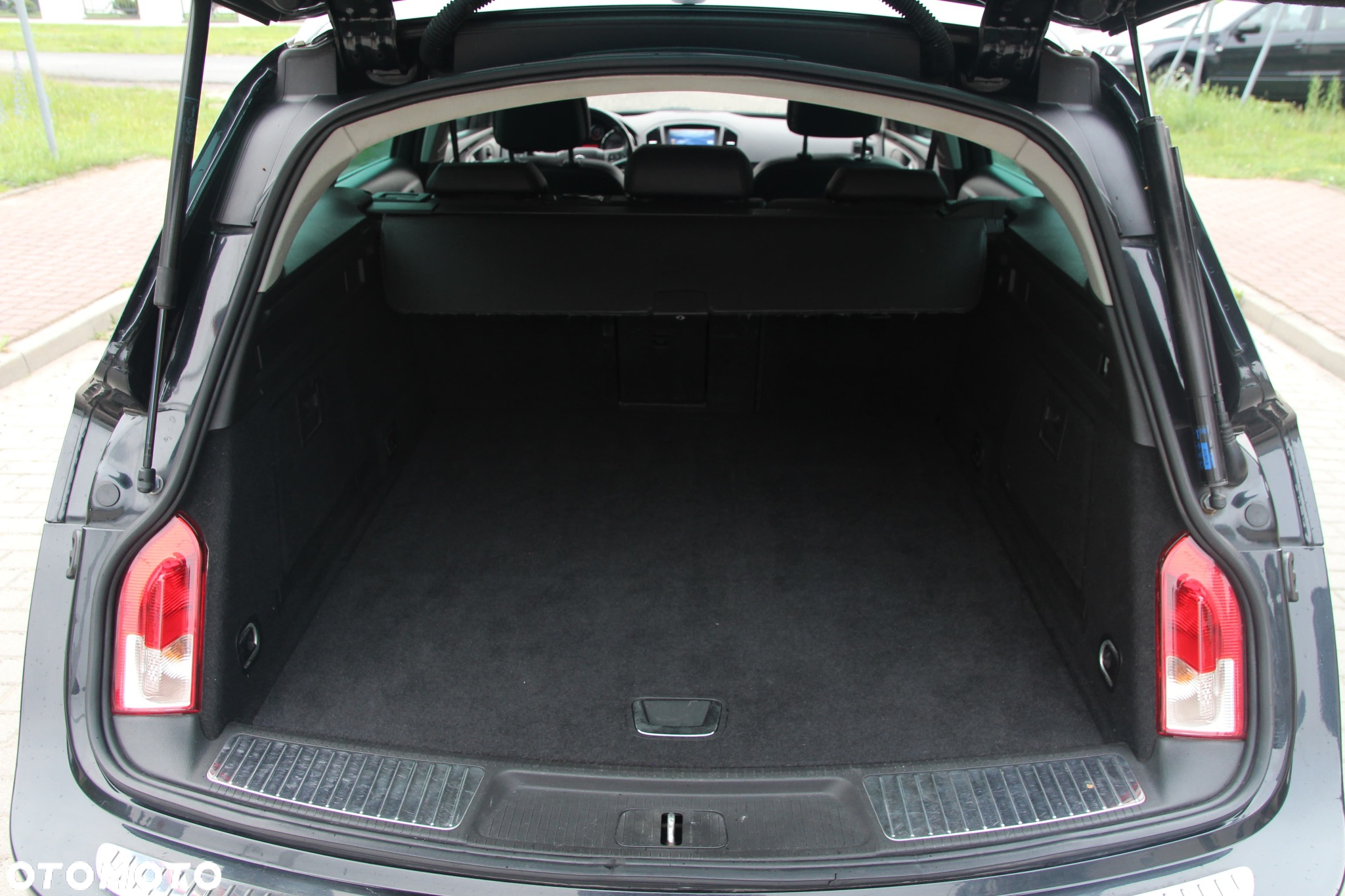 Opel Insignia 2.0 CDTI Cosmo - 13