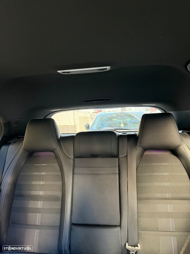 Mercedes-Benz GLA 200 d Style Aut. - 11