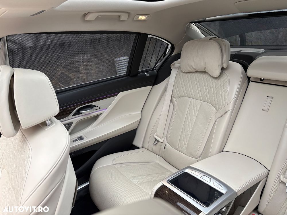 BMW Seria 7 740Le xDrive iPerformance - 15