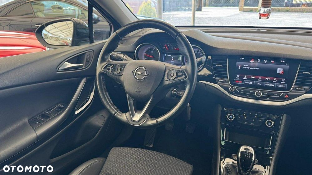 Opel Astra 1.6 D Start/Stop Dynamic - 26