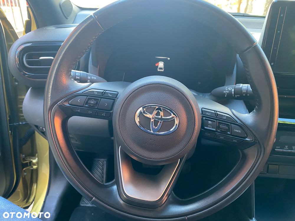 Toyota Yaris Cross Hybrid 1.5 Comfort - 14