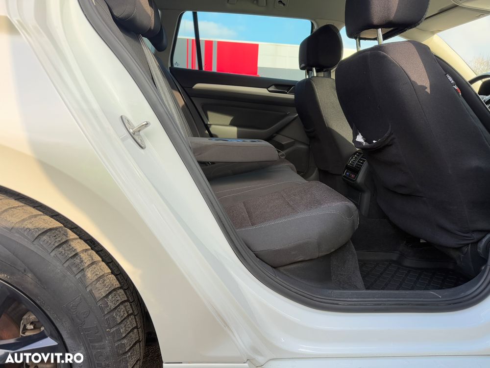 Volkswagen Passat Variant 2.0 TDI DSG Highline - 13