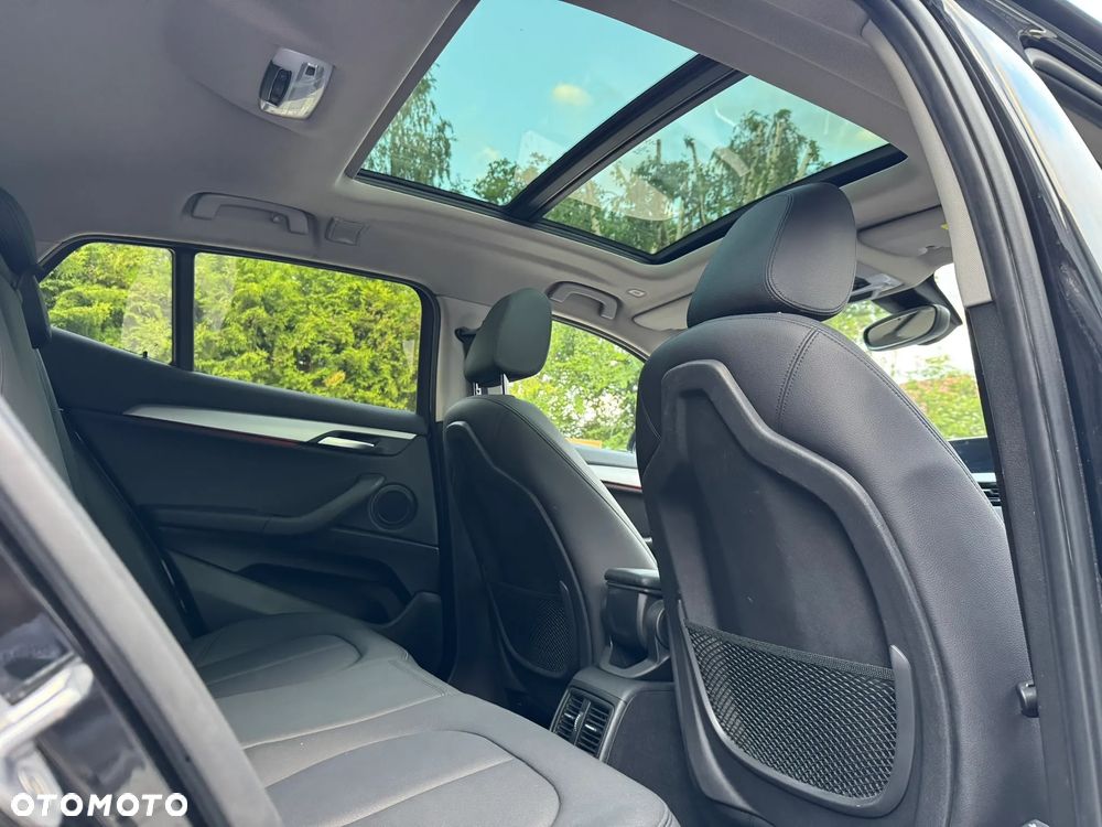 BMW X2 sDrive18d Business Edition sport - 23