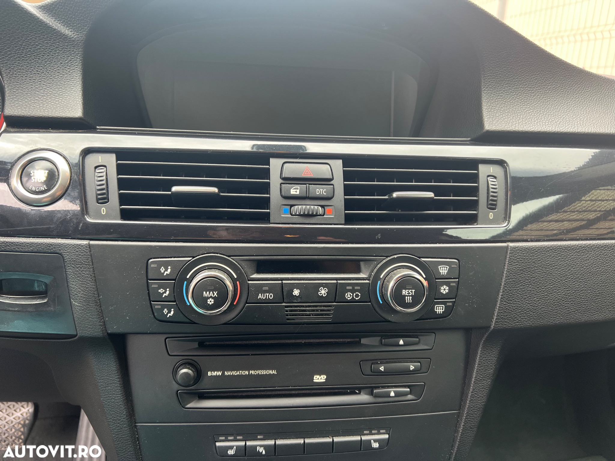 BMW Seria 3 325i Coupe Aut. - 14